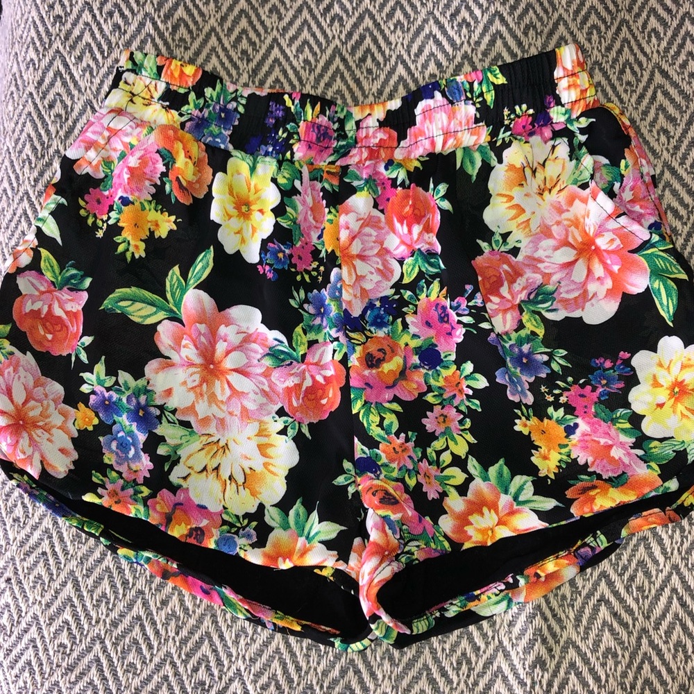 Gab & Kate shorts